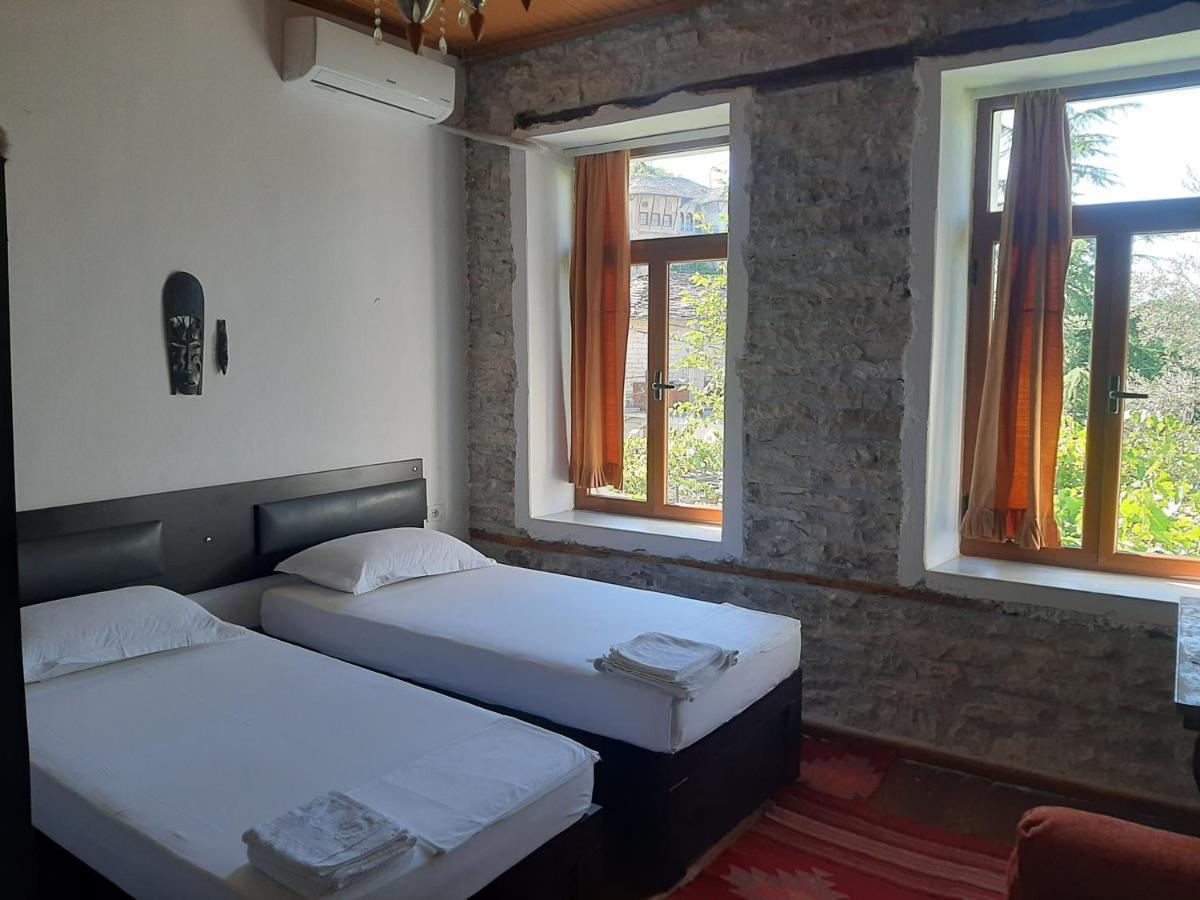 Hotel The Fir Gate Gjirokastër Exterior foto